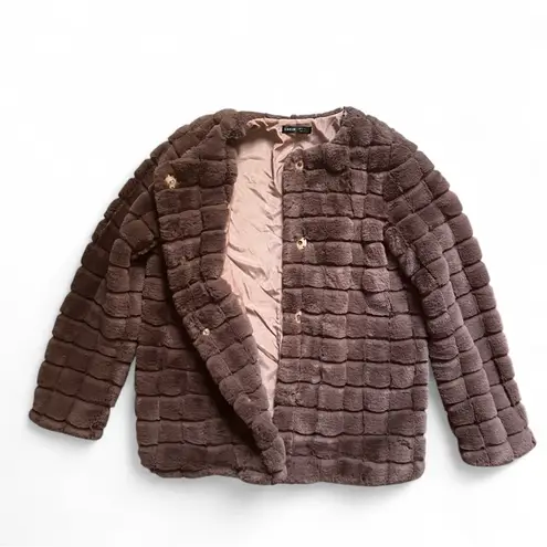 Chocolate Brown Faux Fur Grid Coat – Soft Plush Jacket, Size XS, Elegant & Cozy