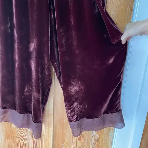 Rare Vintage Dress to Kill Handcrafted Velvet Wide Leg Pants by Jane Mohr OS💚🎀 Red Size undefined