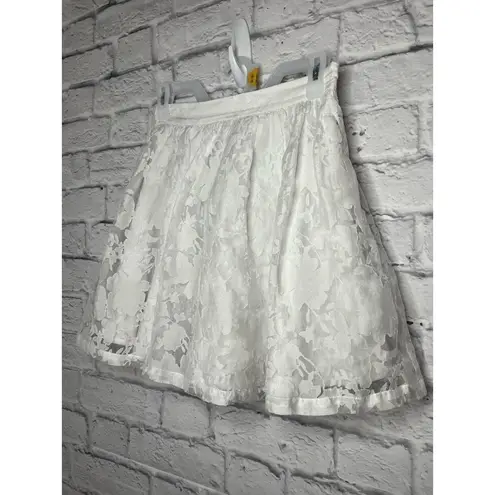 Bebe  lace and tulle ballerina skirt size 4.