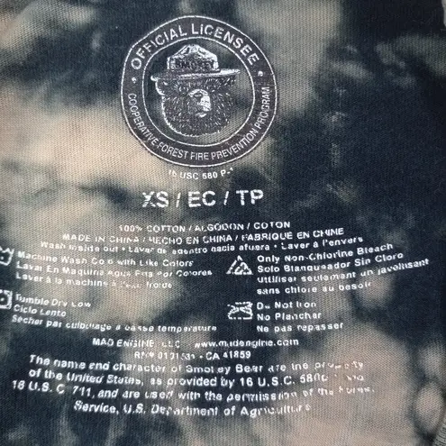 National Geographic Help SMOKEY Prevent Forest Fires XS National Forrestry Service in Tie Dye Black
