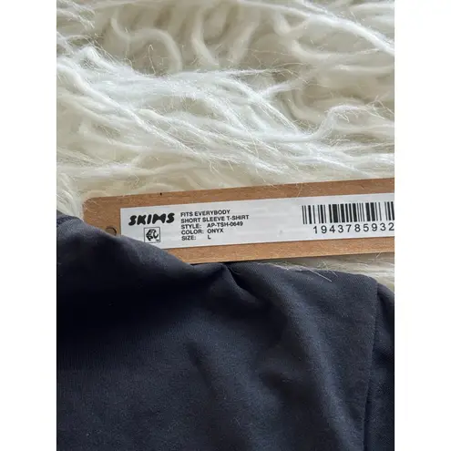 SKIMS Fits Everybody T-Shirt Onyx Size Large