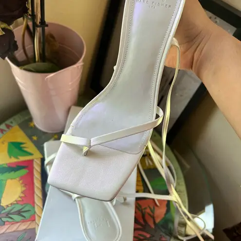 Marc Fisher ✨ unicorn white heeled sandals thumbnail 5