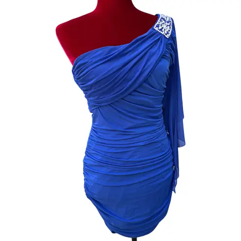 City Triangles Beautiful  Royal Blue One Flutter Sleeved Bodycon Dress Size Large