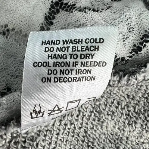 Vanity Boho Lace Gray Pullover Sweater Size M Size M