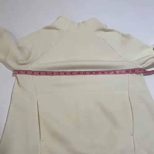 Fabletics  Cream Funnel Neck Fleece Pullover Sweatshirt Women’s Medium
