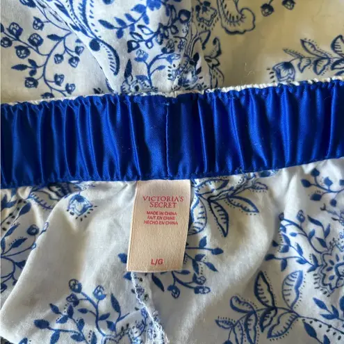 Victoria's Secret Victoria’s Secret blue and white trim sleep shorts size large 100% cotton