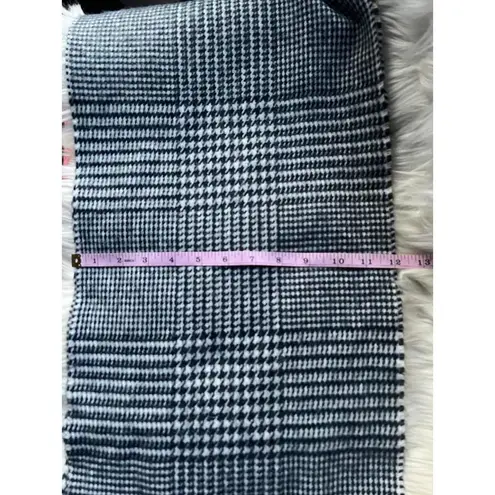 Gorgeous 100% Cashmere Scarf – Made in Scotland Black