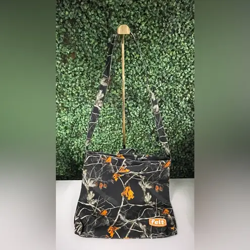 Felt (For Every Living Thing)