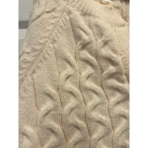 Petal Dew Relaxed Fit Cream Cable Knit‎ Sweater Size Large