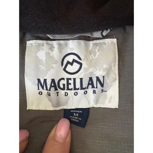 Magellan outdoors Women's Gray White Faux Fur Hooded Winter Parka Jacket medium