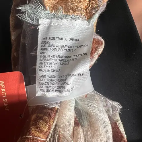 Mossimo Supply Co Infinity Scarf Brown Knit & Floral Print Loop Fall Accessory Tan