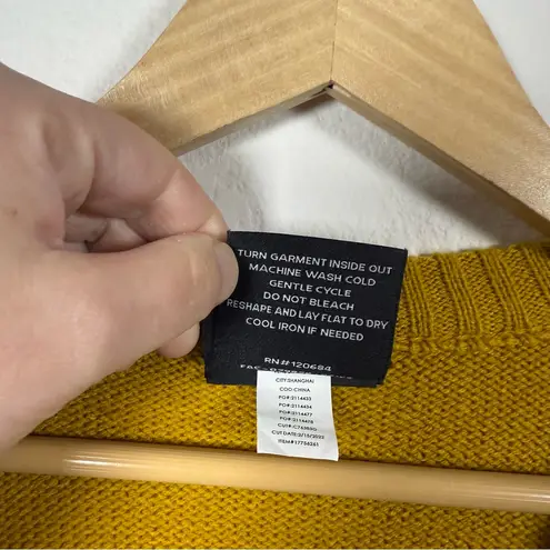 Wizarding World Harry Potter Hufflepuff Knit Cardigan Yellow/Black 5X Yellow