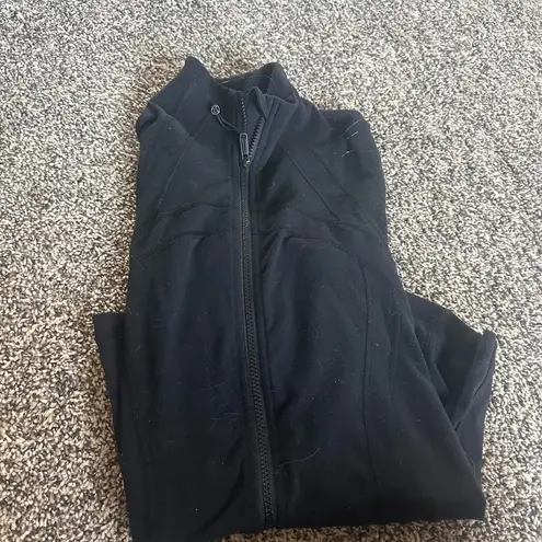 Lululemon Women’s  define jacket luon in black size 10