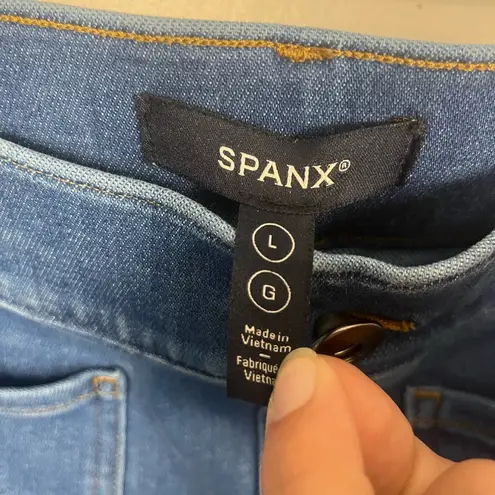 SPANXSHAPE® EVERYWEAR CROPPED WASHED BLUE WIDE LEG JEANS size large