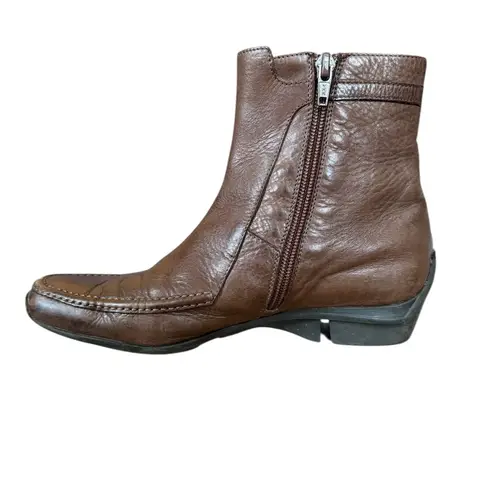 via spiga brown leather side zip ankle boots women's size 6 1/2 M