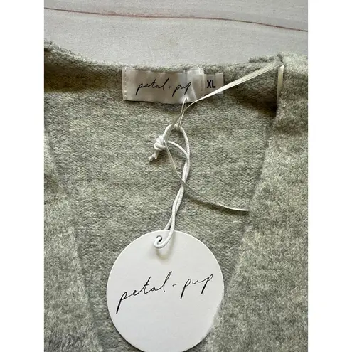 Petal + Pup Women's Gray V