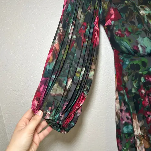 Maison Tara Women's Floral Pleated Midi Dress Dark Floral Print boho event Black Size 10