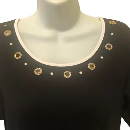 Quacker Factory Knit SS Dress Black White Sz. M Gold Rhinestone Detail At Neck