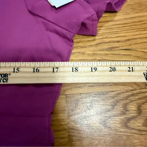 Grey's Anatomy NWT Grey’s‎ Anatomy scrub top Small Wine