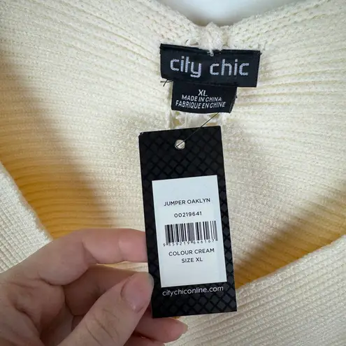 City Chic NWT Oaklyn Sweater XL (US 22) Cream Ribbed Knit Surplice Wrap Comfy