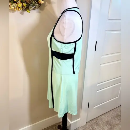 BOLLE Active Performance Tennis Pickleball Dress w/Built In Bra Womens Large 💚 Green