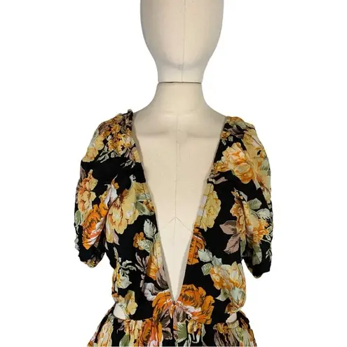 Bardot Plunge Cut out Floral Mini Dress Size Large