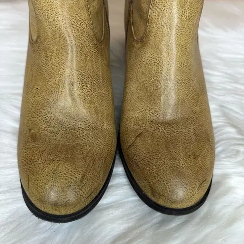 Rampage  Tan Boots Gold Accent Size 10 Heels Retro