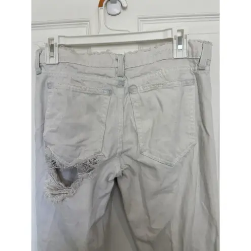 Carmar White Distressed Ripped Jeans Size 24 Casual Festival Concert Going Out