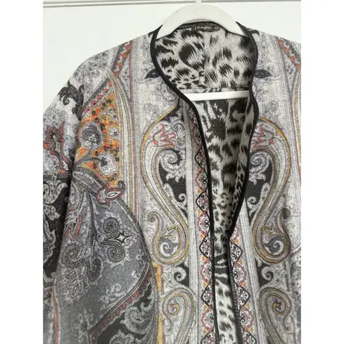 J. McLaughlin Gia Cape Sz M/L 100% Wool Reversible Animal Print Fringe Party