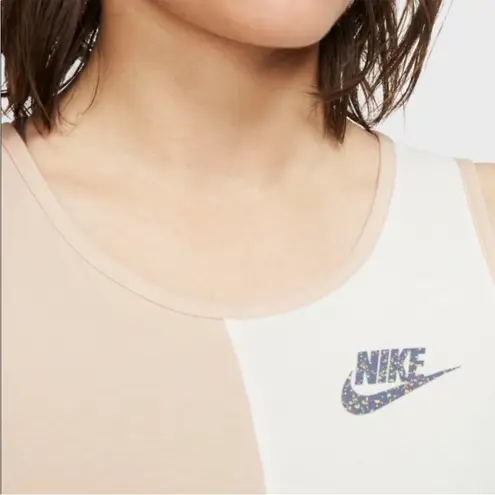 Nike  Women's Sportswear Icon Clash Tank Top