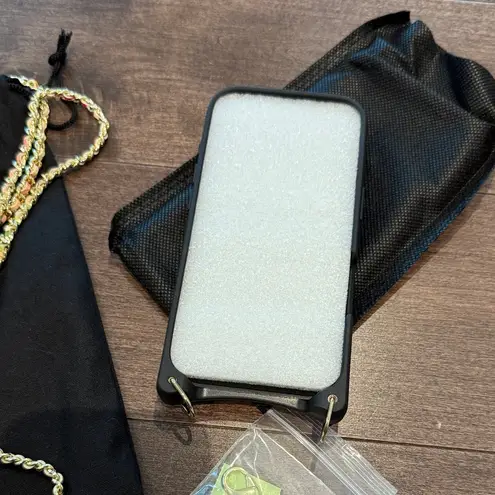 Lily Slot Leather Crossbody Bandolier Ceci Floral / Gold iPhone 16 Pro Pink