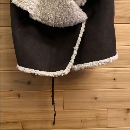 Wet Seal Y2K NWT  Size Medium Sherpa Lined Cozy Vest