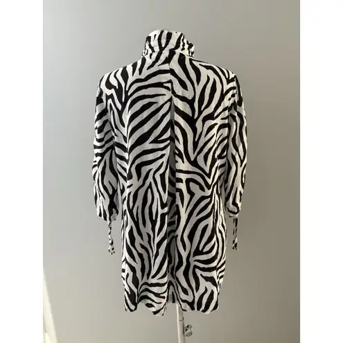 John Mark Zebra Tunic Size M Black White Oversized Lagenlook Wired Collar Size M