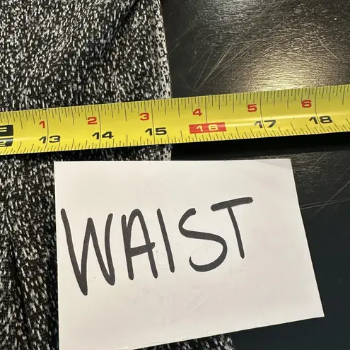 Samuel Dong Dress Womens XS Black White Ombre Peplum Sheath Knit 3/4 Sleeve