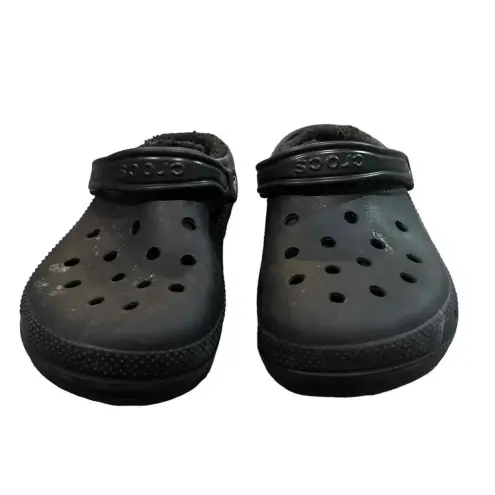 Crocs  Closed-Toe‎ Strap Fleece Lining Clogs Size Men's 8 / Women's 10