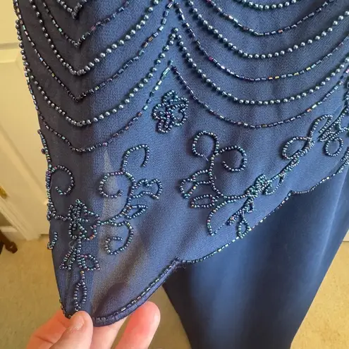 R & M Richards EUC R&M Richard’s Gorgeous Navy Crepe Chiffon Long Evening Gown w/ beaded Torso.