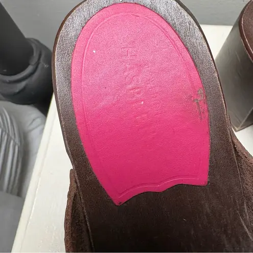 Swedish HasBeens Anette High Dark Brown Croc Slip In. Size 39/9US.