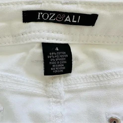 Roz & Ali Jean Skirt White Denim Jean Mini Skirt Size 4