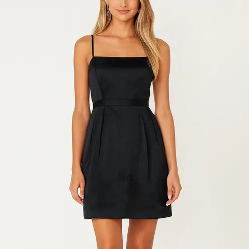 Lucy Paris Embroidered Fit & Flare Black Dress Size Medium