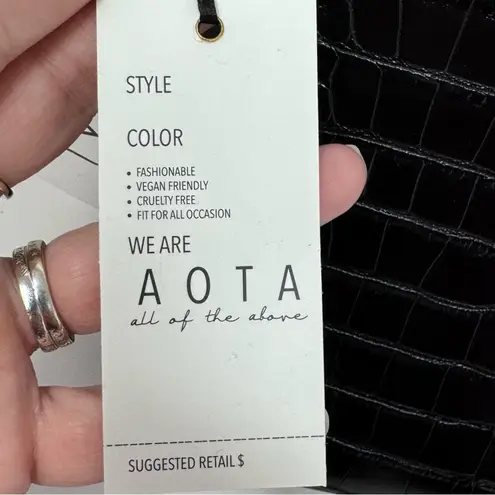 AOTA Bucket Bag Vegan Leather Top Handle Black Croc Embossed Elena NEW