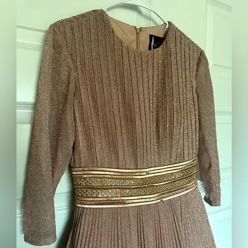 Mac Duggal Shimmering Pleated A-Line 3/4 Sleeve Rose Gold Ballgown NWT