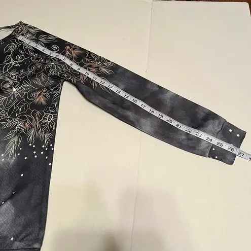 MISSLOOK gray boho style ladies small sweatshirt Cotton blend New without tags