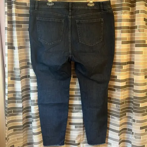 Lane Bryant  Flex Magic High Rise Ultimate Skinny Jeans - Size 20 (21”W) EUC