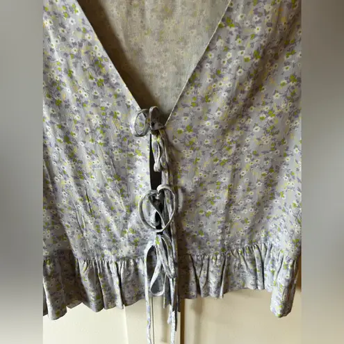 Sophie Rue Women’s NWOT Front Tie Puff Short Sleeve Floral Cottage Size S