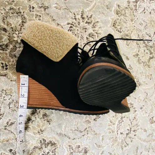 Caslon Genuine suede leather booties 🌼