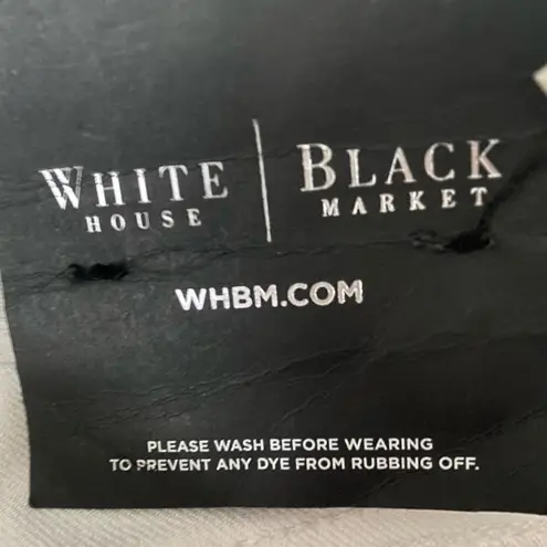 White House | Black Market  The Saint Honore’ Jean. White Slim Ankle 4R NWT