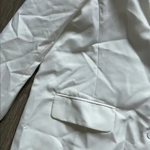 Showpo haidy blazer single breasted boyfriend blazer White Size 4