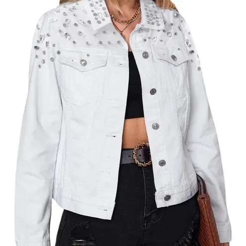 NWT Women’s White Jean Jacket Embellished Western Trucker