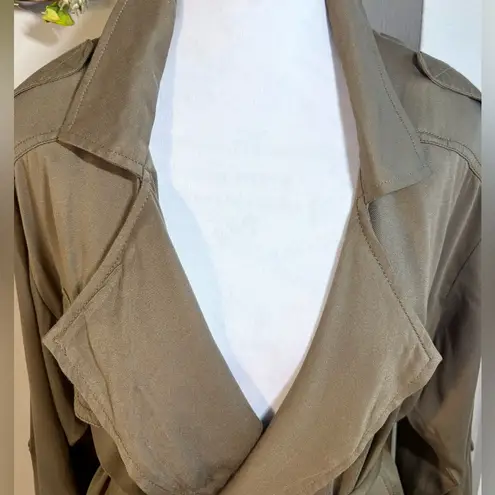 Carly Jean Los Angeles Carly Jean LA Lightweight Duster Trench Jacket Olive Green Size Large π