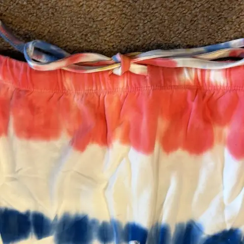 Beach Riot Women’s Red, Gold & Blue Tie Dye Shorts Outfit - Size M